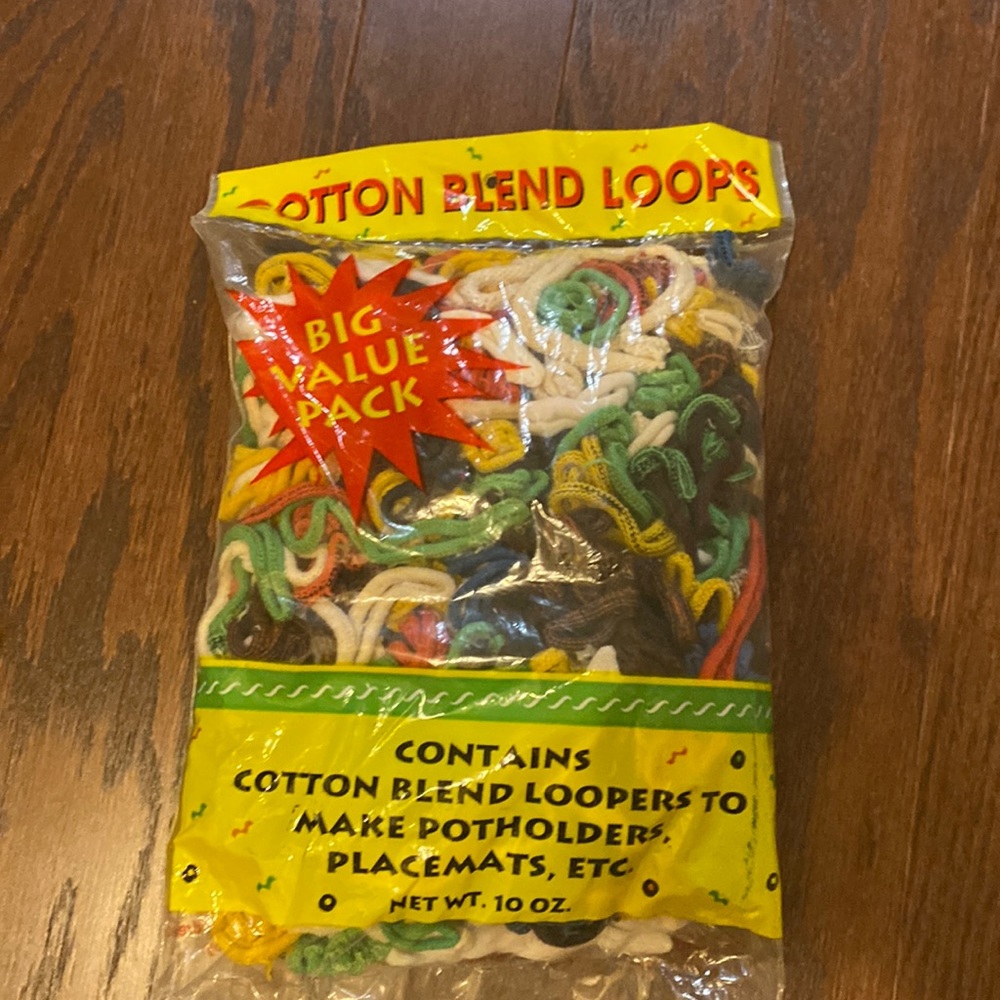Cotton Blend Loops NWT